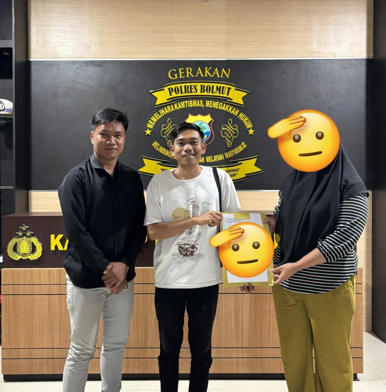 Didampingi Kuasa Hukum, Korban Dapin Ilegal Lapor ke Polres Bolmut Didampingi Kuasa Hukum, Korban Dapin Ilegal Lapor ke Polres Bolmut